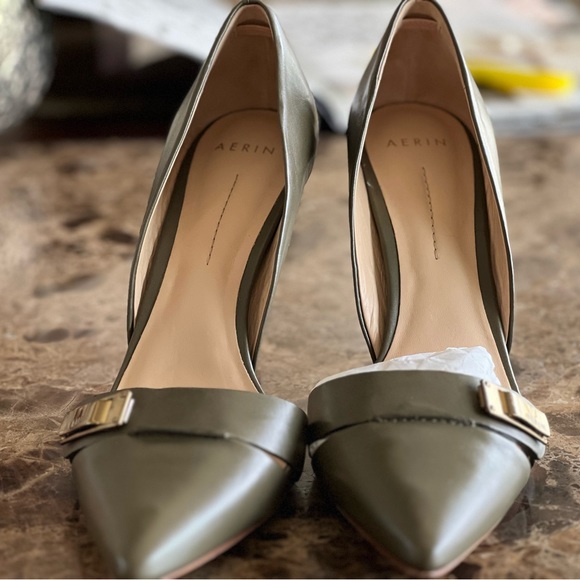 Aerin heels, size 8 - Picture 10 of 10